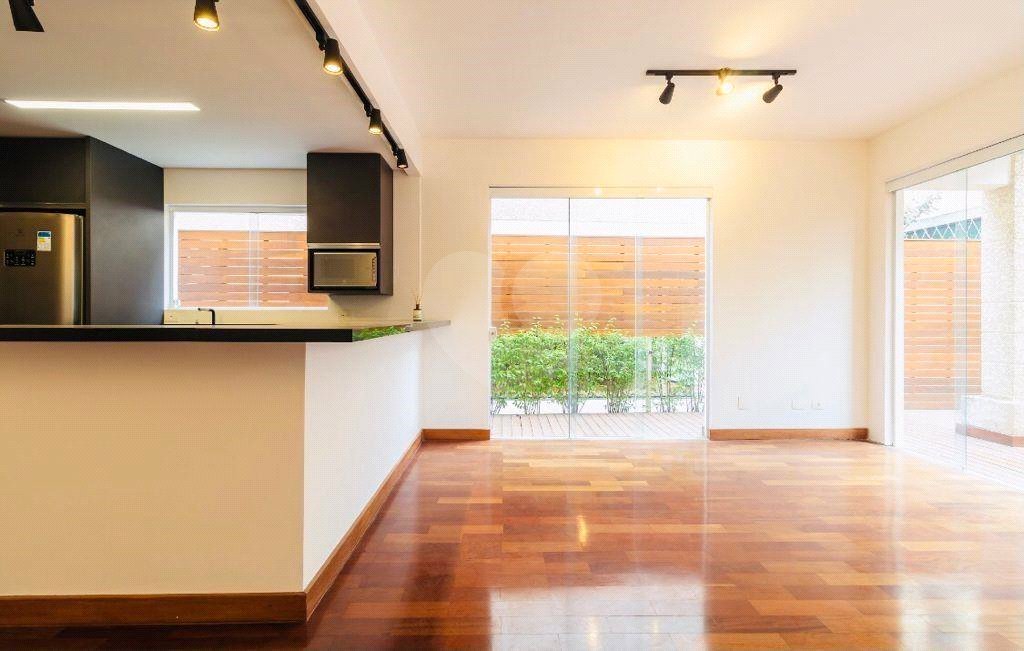 Casa à venda com 3 quartos, sendo 1 suíte,  no condomínio Reserva do Visconde, São Paulo - SP