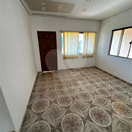 Casa à venda com 2 quartos, sendo 1 suíte,  em Jardim Aeroporto, Ponta Porã, MS