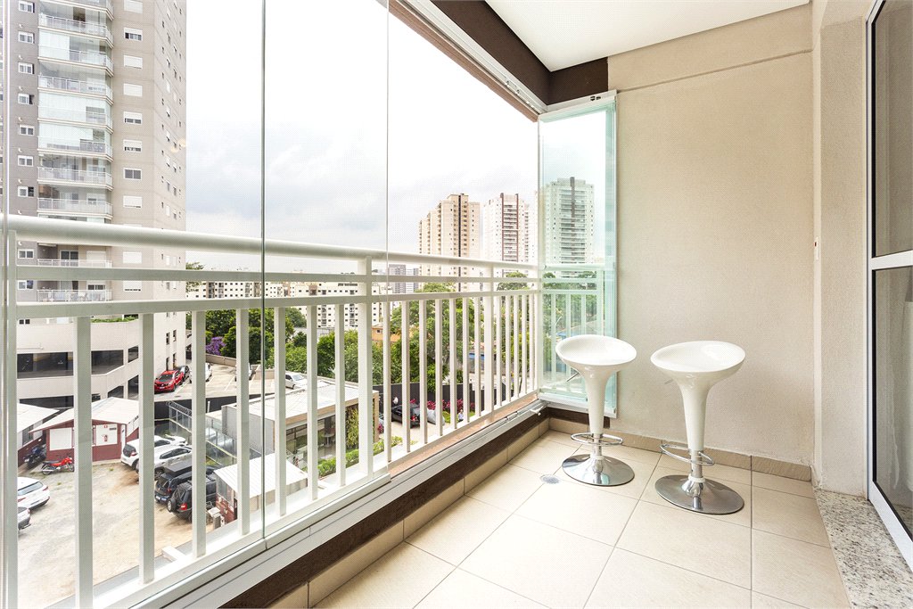 Apartamento à venda com 2 quartos, sendo 1 suíte, em Jardim Marajoara, São Paulo, SP