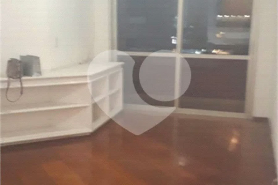 Apartamento à venda com 2 quartos em Vila Mariana, São Paulo, SP