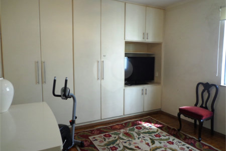 Apartamento à venda com 3 quartos, sendo 1 suíte, em Santa Cecília, São Paulo, SP