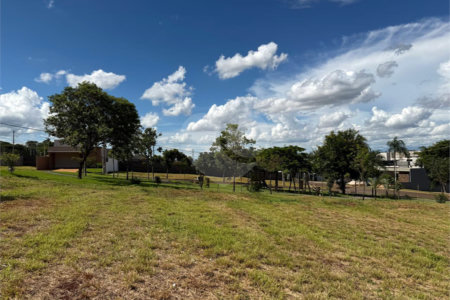 Terreno à venda em Loteamento Santa Marta, Ribeirão Preto, SP