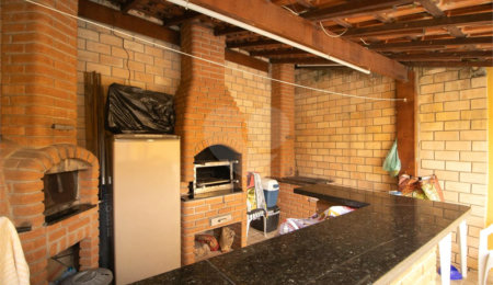 Casa à venda com 3 quartos, sendo 1 suíte,  em Vila Mazzei, São Paulo, SP