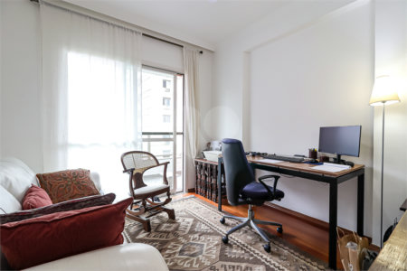 Apartamento à venda com 4 quartos, sendo 2 suítes, em Vila Morumbi, São Paulo, SP