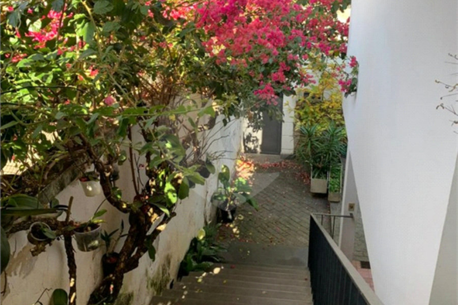 Casa à venda com 4 quartos, sendo 2 suítes,  em Tremembé, São Paulo, SP