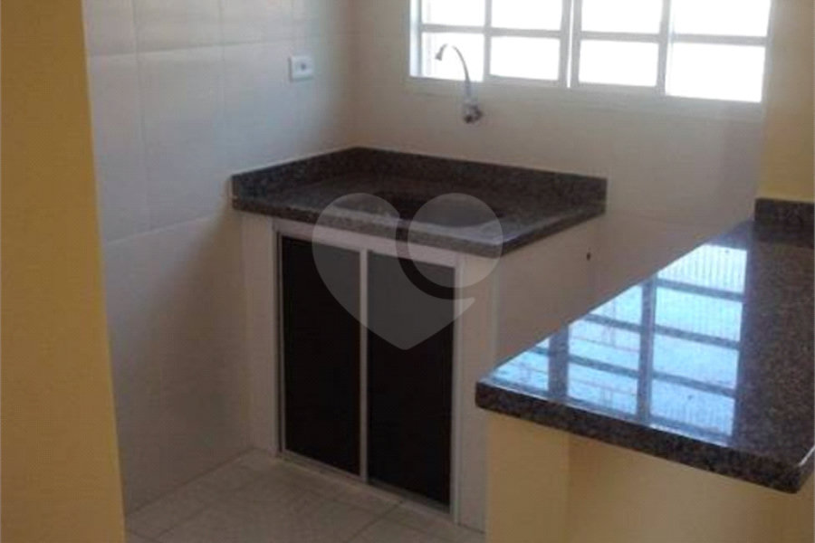 Prédio à venda com 1 quarto em Jaraguá, São Paulo, SP