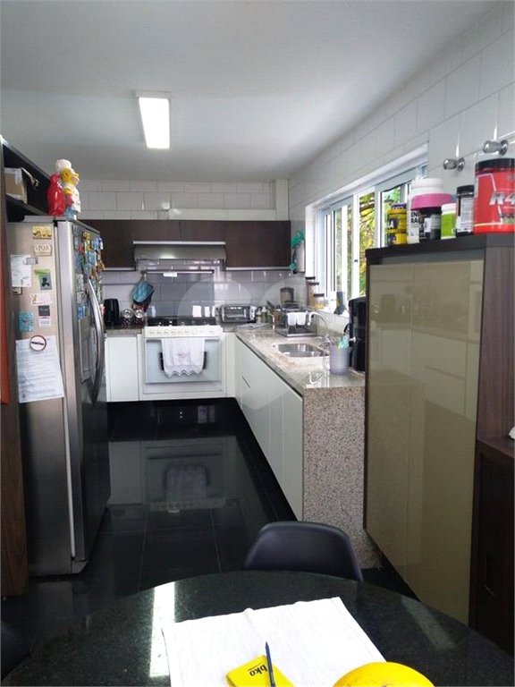 Casa à venda com 4 quartos, sendo 3 suítes, em Vila Tramontano, São Paulo, SP