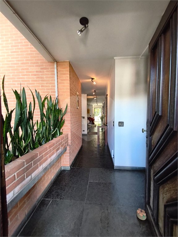 Sobrado à venda com 4 suítes em Barro Branco (zona Norte), São Paulo, SP
