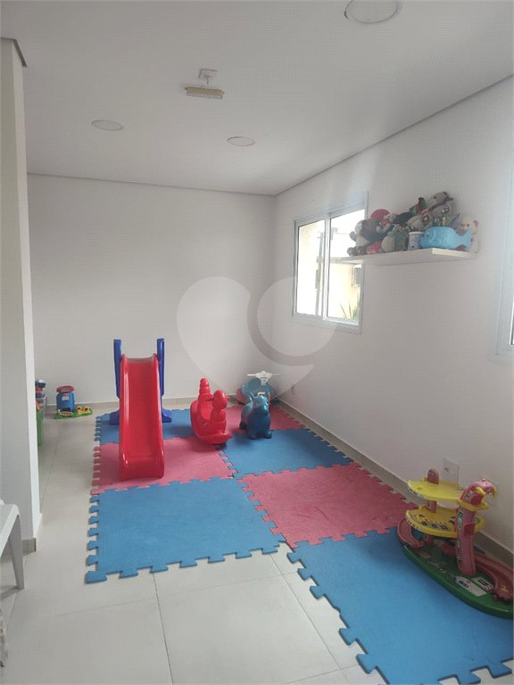 Apartamento à venda com 3 quartos, sendo 1 suíte, em Jardim Imperador, Suzano, SP