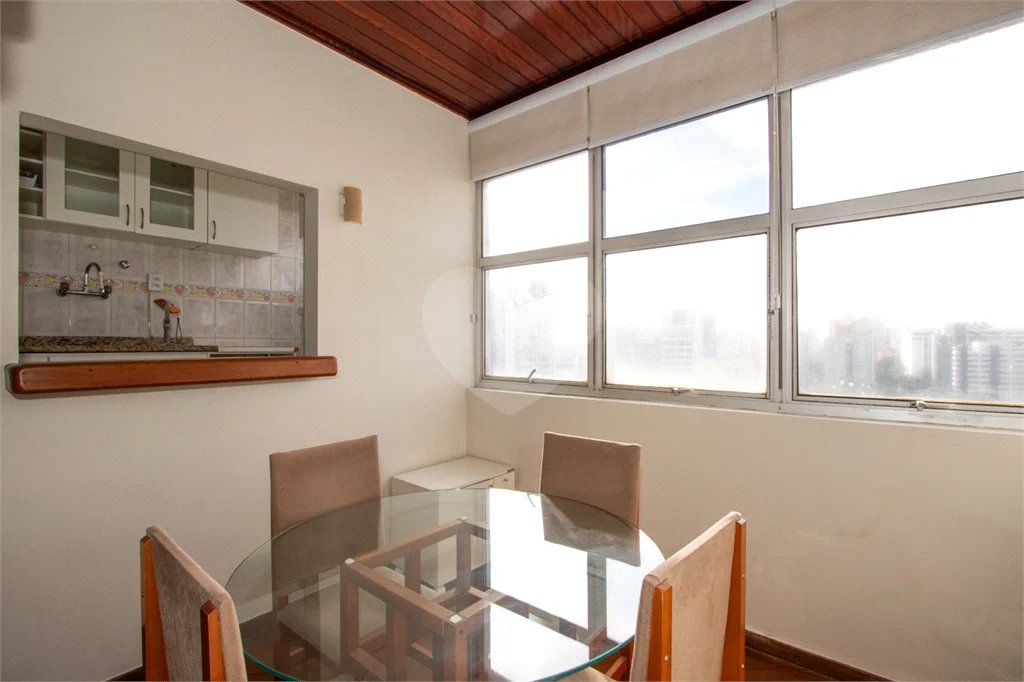 Cobertura Triplex com 90m² e 1 vaga de garagem na Vila Clementino