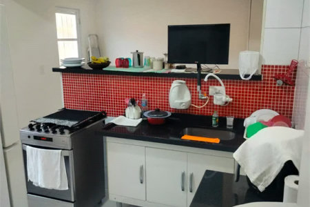 Sobrado à venda com 2 quartos em Jardim Santa Rosa, Taboão da Serra, SP