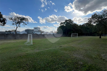 Casa à venda com 3 quartos, sendo 1 suíte, no condomínio Villa Suiça, Sorocaba - SP