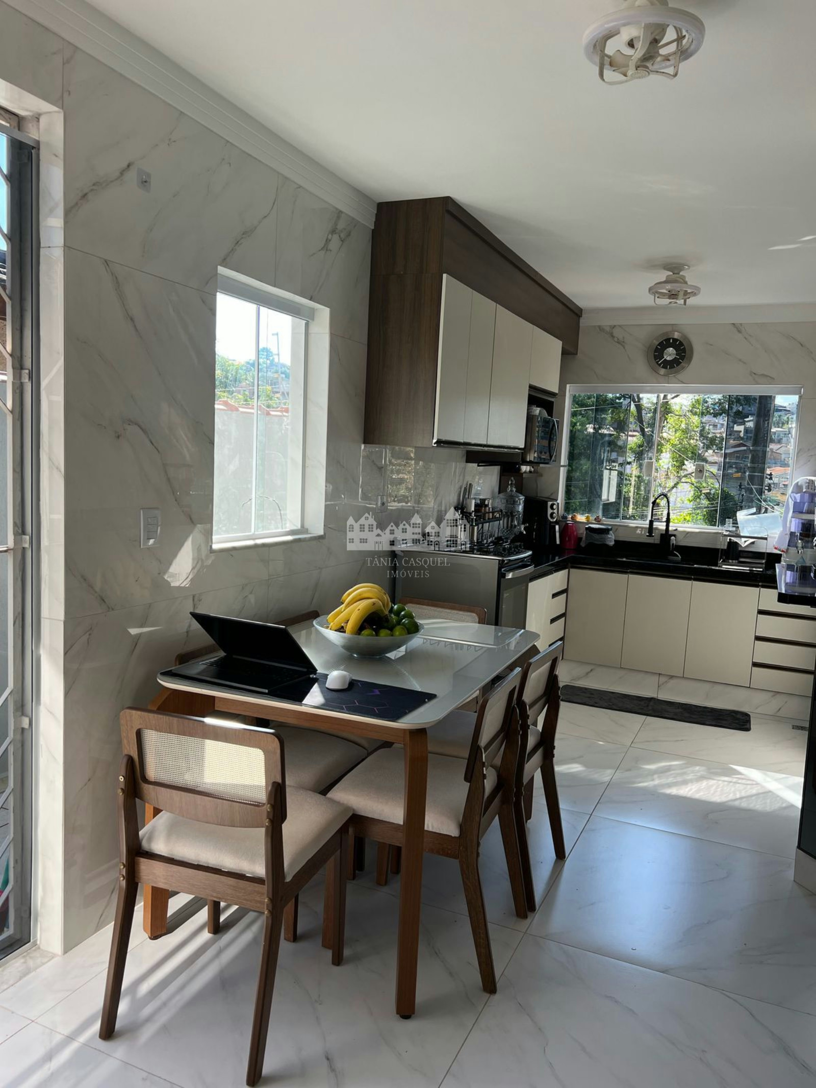 Casa, 3 quartos, 280 m² - Foto 3