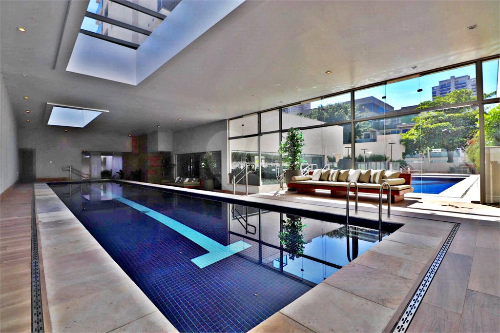 Apartamento à venda com 4 suítes em Santana, São Paulo, SP