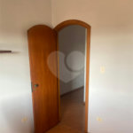 Sobrado à venda com 3 quartos, sendo 1 suíte,  em Jardim Selma Helena, Poá, SP