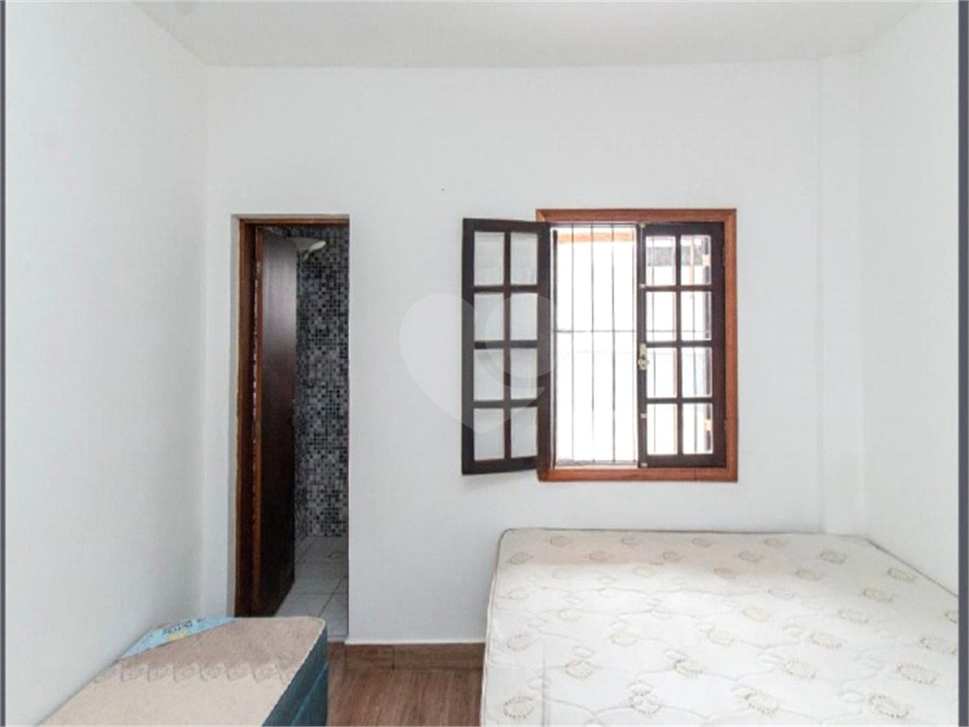 Casa Térrea à venda com 3 quartos, sendo 2 suítes, em Horto, São Paulo, SP
