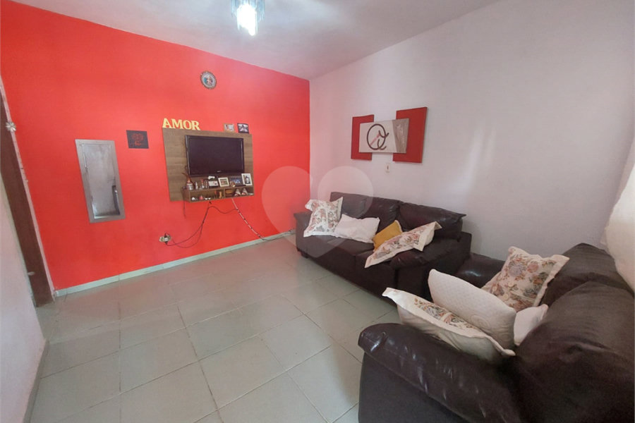 Sobrado à venda com 4 quartos em Vila Clarice, São Paulo, SP