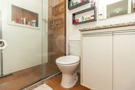 Apartamento à venda com 2 quartos em Vila Vitório Mazzei, São Paulo, SP