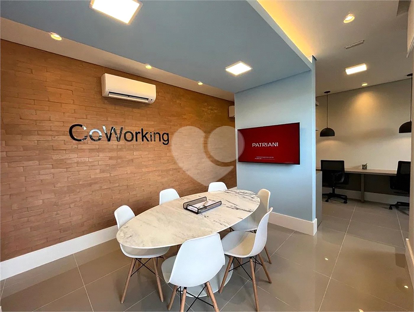 Apartamento à venda com 2 suítes em Alvinópolis, Atibaia, SP