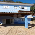 Casa à venda com 4 quartos, sendo 2 suítes,  no condomínio Res Jardim Itatinga, São Paulo - SP