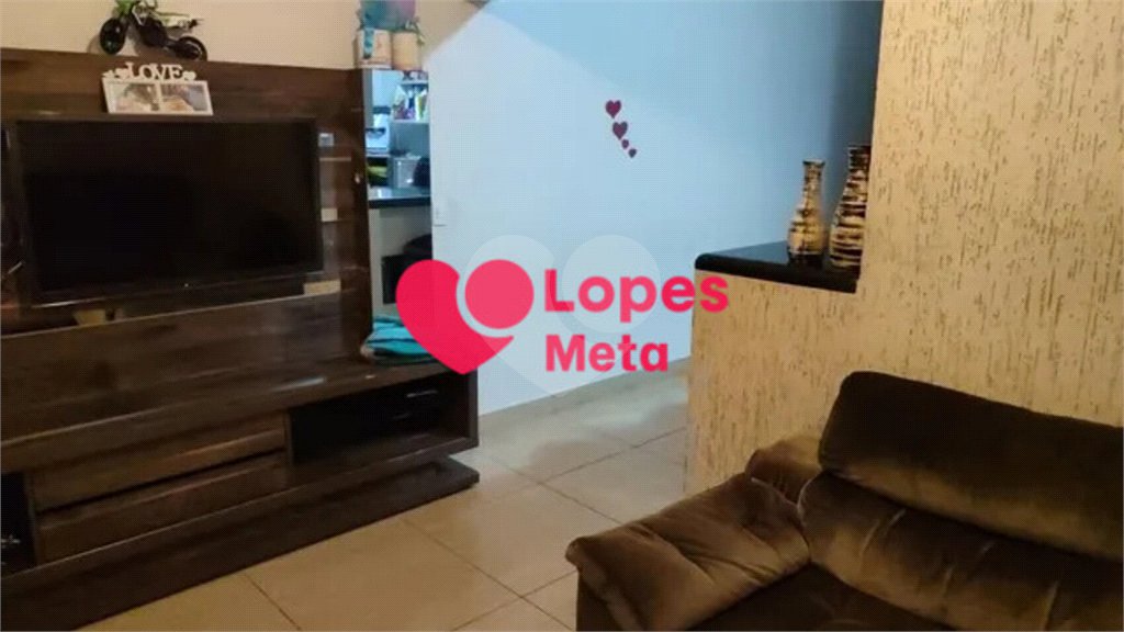 Casa à venda com 3 quartos em Jardim Santa Júlia, São José dos Campos, SP