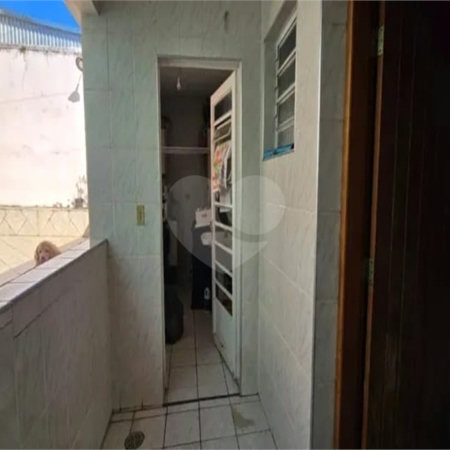 Casa Térrea à venda ou para alugar com 5 quartos, sendo 1 suíte, em Vila Vitório Mazzei, São Paulo, SP