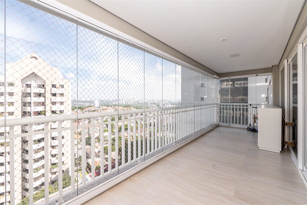Apartamento à venda com 3 suítes em Sumarezinho, São Paulo, SP