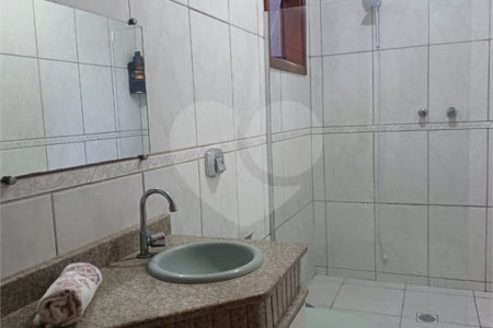 Sobrado à venda com 3 quartos, sendo 1 suíte, em Jardim Regina, Indaiatuba, SP