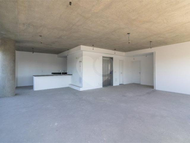 Apartamento à venda com 2 suítes em Vila Olímpia, São Paulo, SP