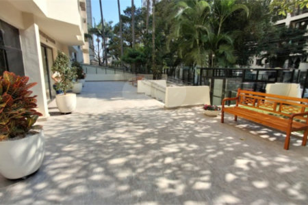Apartamento à venda com 3 quartos, sendo 1 suíte,  em Indianópolis, São Paulo, SP