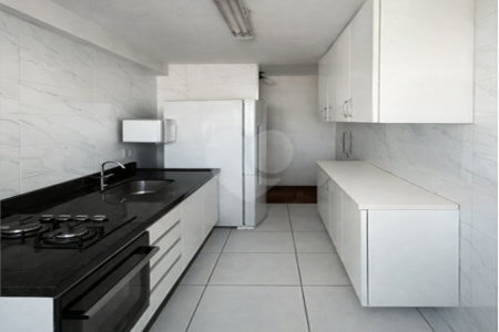 Apartamento à venda com 3 quartos, sendo 1 suíte,  em Jardim Dracena, São Paulo, SP