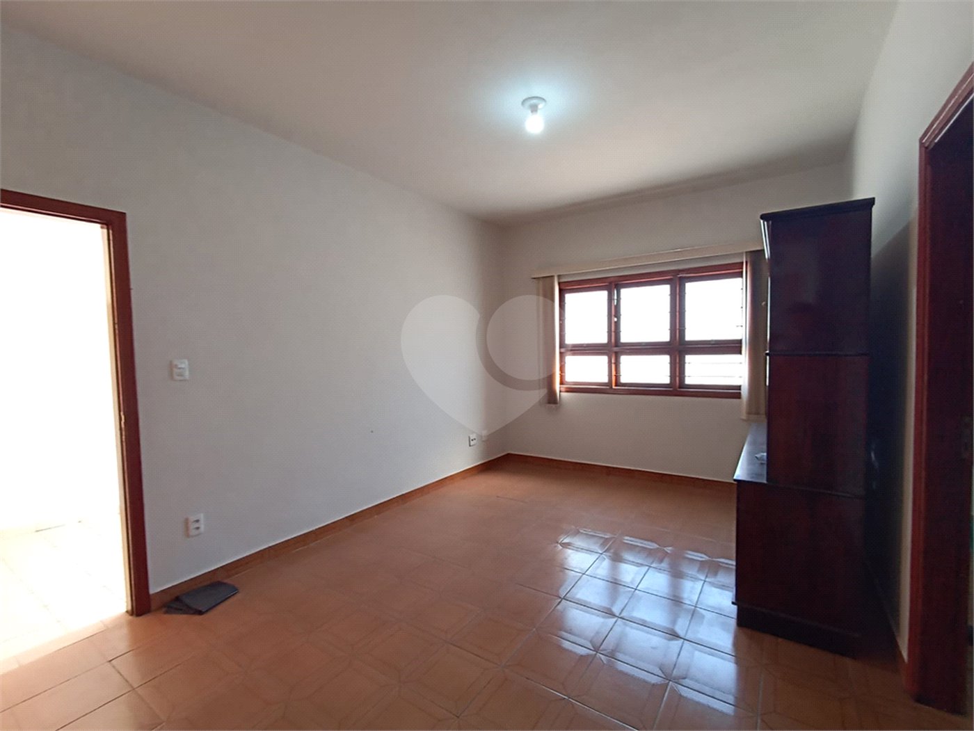 Casa à venda com 6 quartos, sendo 2 suítes, no Centro, Itapetininga, SP