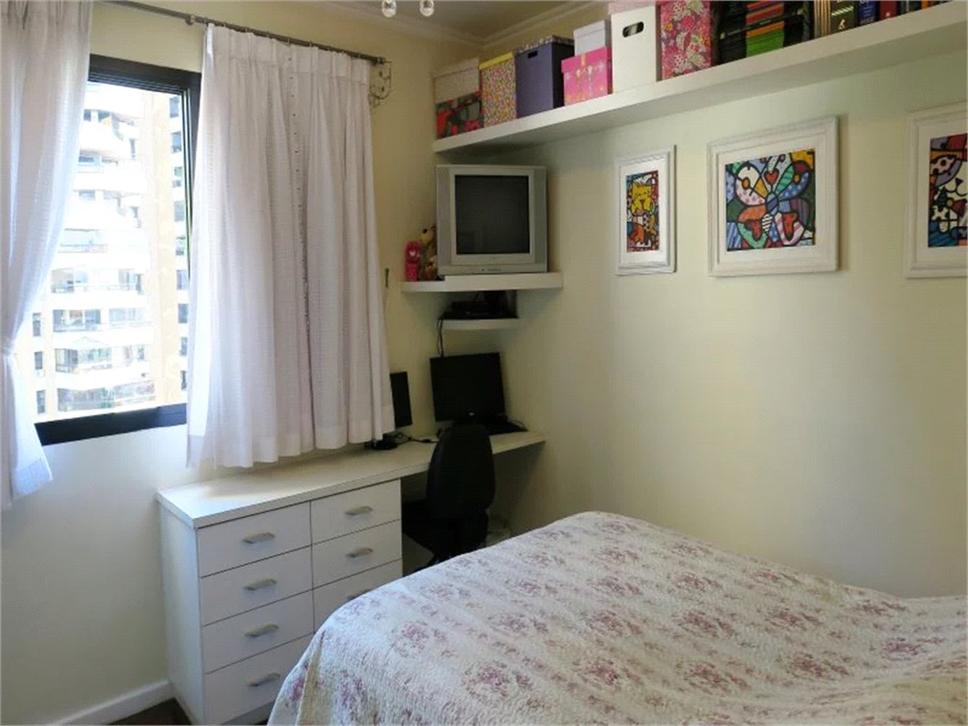 Apartamento à venda com 4 quartos, sendo 3 suítes,  em Vila Suzana, São Paulo, SP