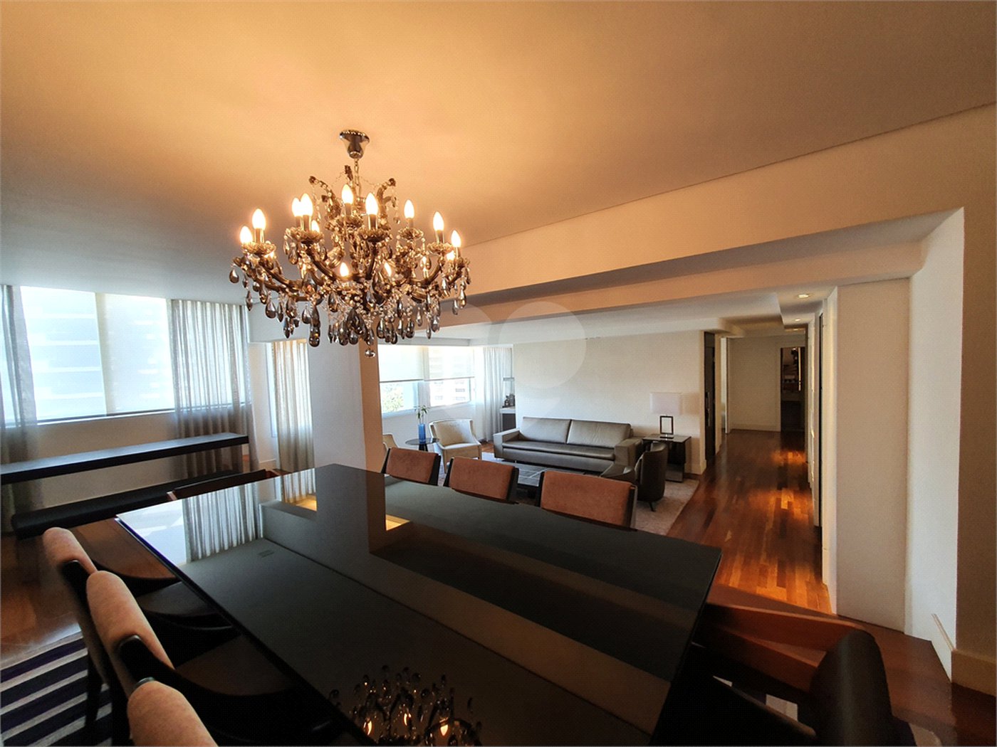 Apartamento à venda com 3 quartos, sendo 2 suítes, em Alto da Boa Vista, São Paulo, SP