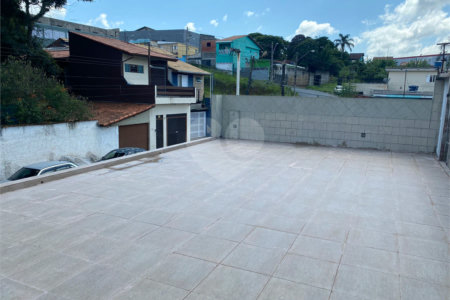 Casa à venda com 3 suítes em Vila Oceania, Poá, SP