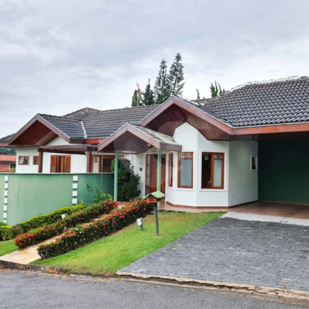 Casa de Alto Padrão à venda no Condomínio Morada da Serra – Urbanova