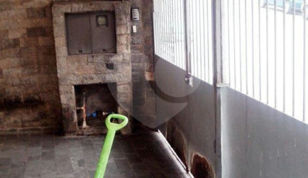Sobrado à venda com 2 quartos em Horto, São Paulo, SP