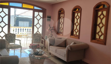 Casa à venda com 4 quartos, sendo 2 suítes, em Jardim Britânia, São Paulo, SP