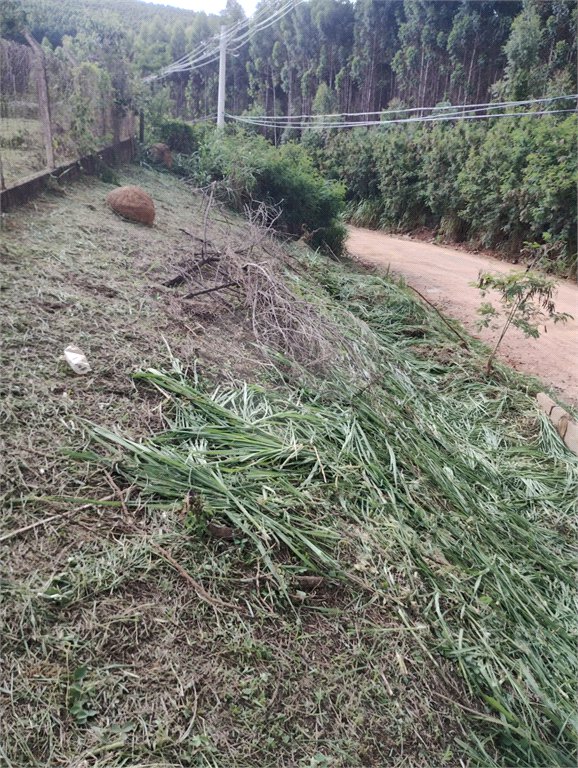 Chácara à venda com 2 quartos em Chácaras Berro D'água, Itu, SP