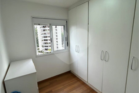 Apartamento à venda com 2 quartos, sendo 1 suíte,  em Paraíso do Morumbi, São Paulo, SP