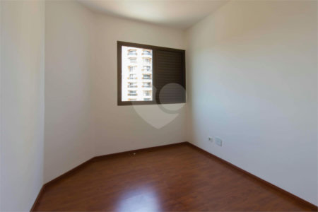 Apartamento residencial para Venda. Oportunidade abaixo do preço, Venha fazer uma visita.