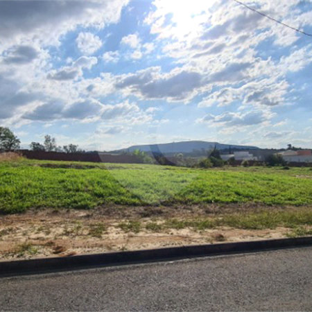 Terreno à venda no condomínio Village Ipanema 2, Araçoiaba da Serra - SP