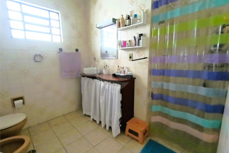 Sobrado à venda com 4 quartos, sendo 2 suítes, em Vila Morse, São Paulo, SP