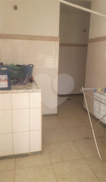 Casa à venda com 3 quartos, sendo 1 suíte,  em Vila Oliveira, Mogi das Cruzes, SP
