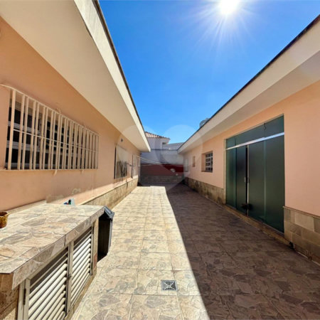 Casa à venda com 3 quartos, sendo 2 suítes, em Vila Rosália, Guarulhos, SP