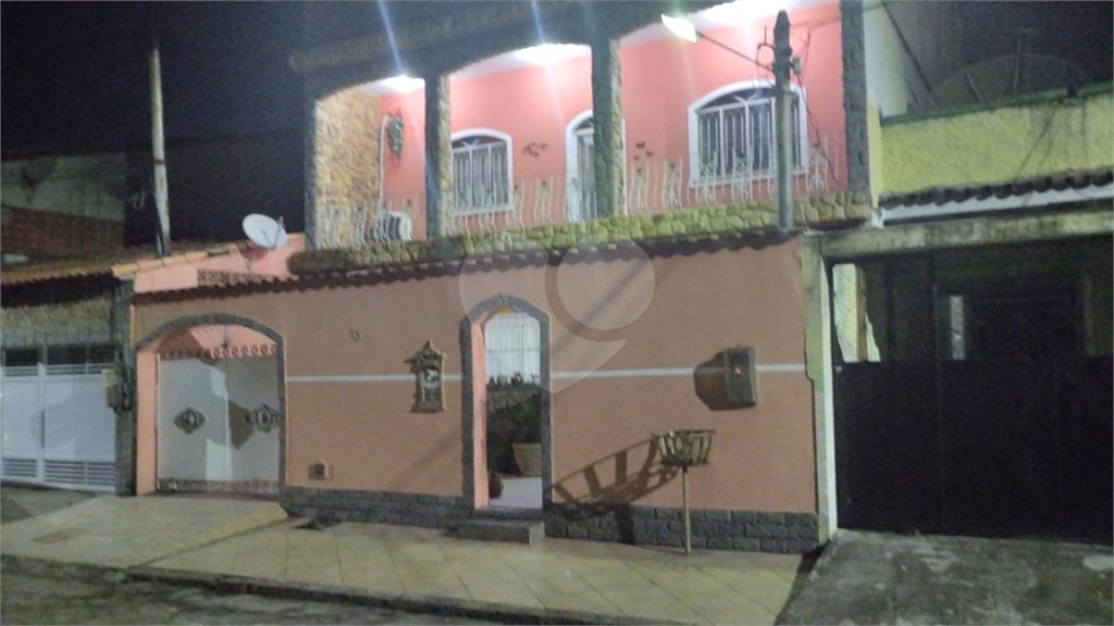 Casa à venda com 5 quartos, sendo 2 suítes, em Campo Grande, Rio de Janeiro, RJ