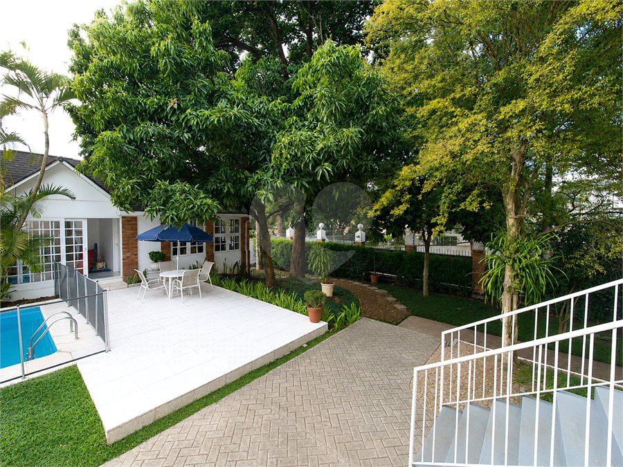 Casa para alugar com 4 quartos, sendo 2 suítes, no condomínio Fairmont, São Paulo - SP