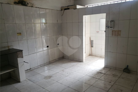Casa à venda com 3 quartos em Parque Vitória, São Paulo, SP