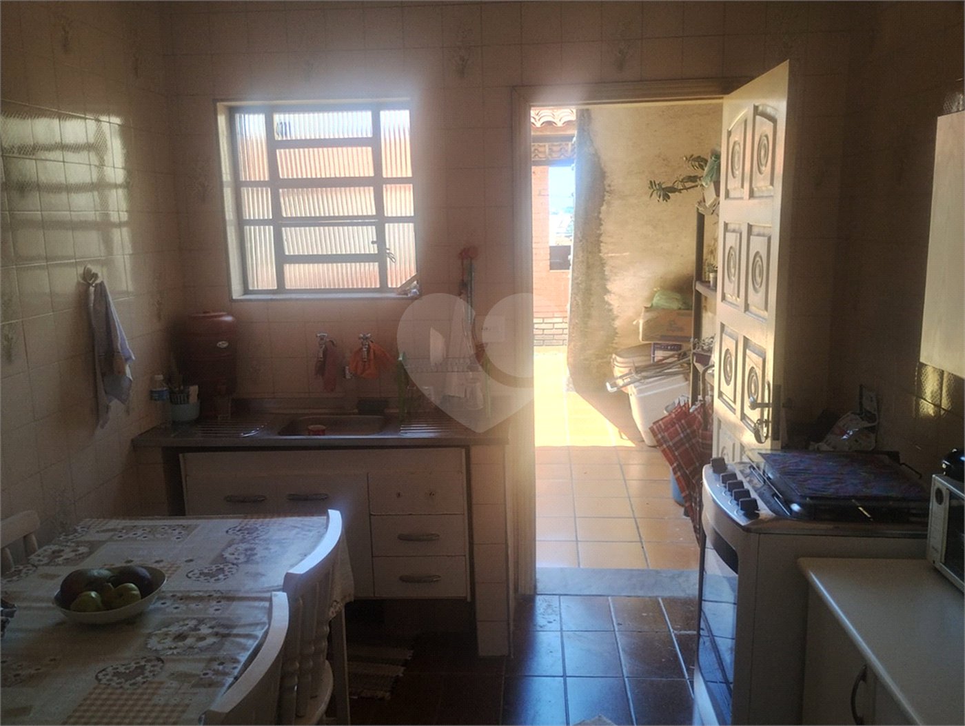 Sobrado à venda com 3 quartos, sendo 1 suíte, em Tremembé, São Paulo, SP