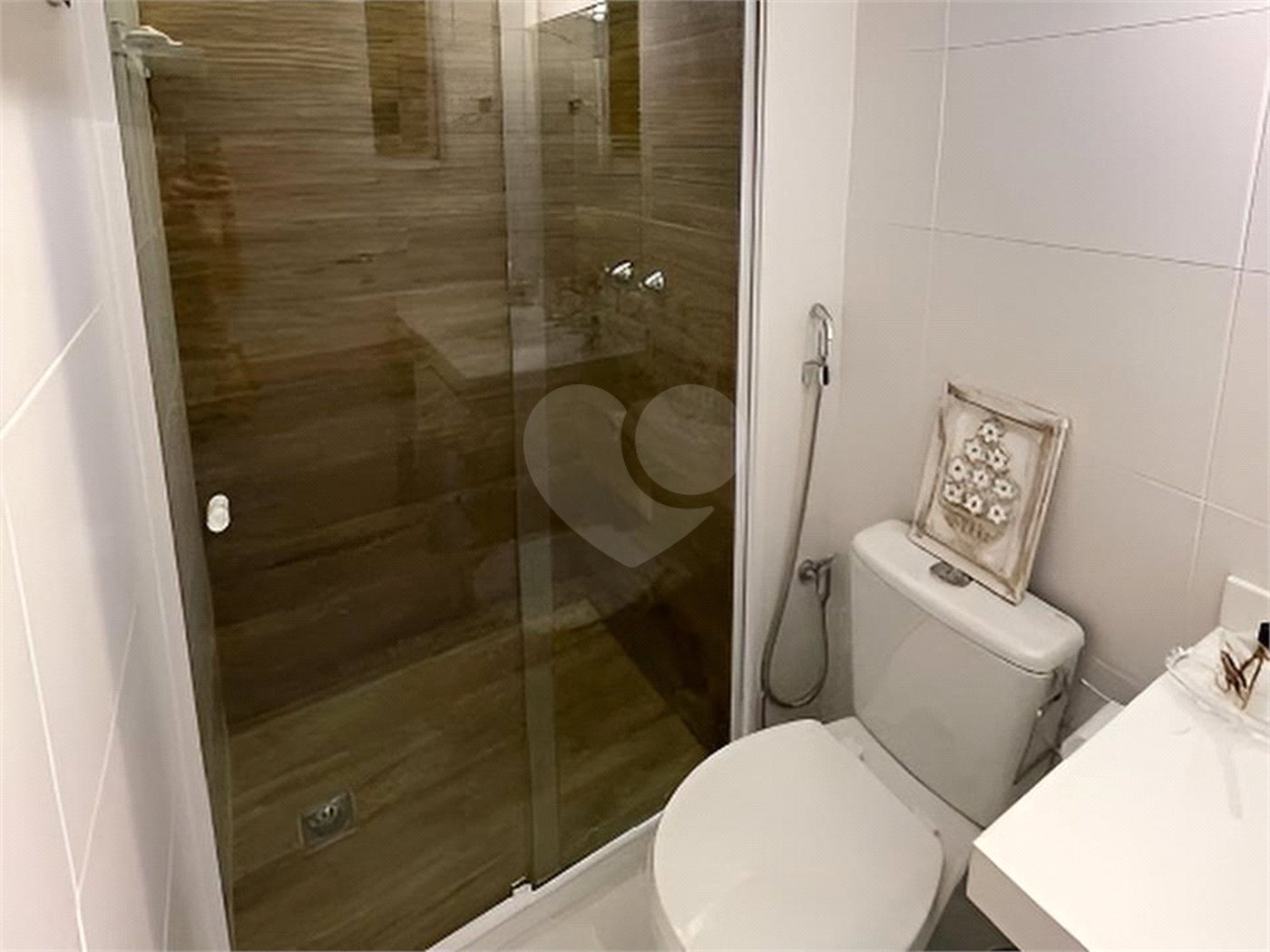 Apartamento à venda com 3 quartos, sendo 1 suíte, em São Bento, Cabo Frio, RJ